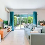 Modern House By Lovelystay Carvoeiro (Lagoa)