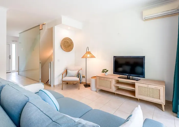 Modern House By Lovelystay