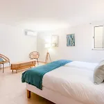 Modern House By Lovelystay Βίλα Καρβοέιρο